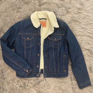 Levi’s Sherpa lined Jean jacket